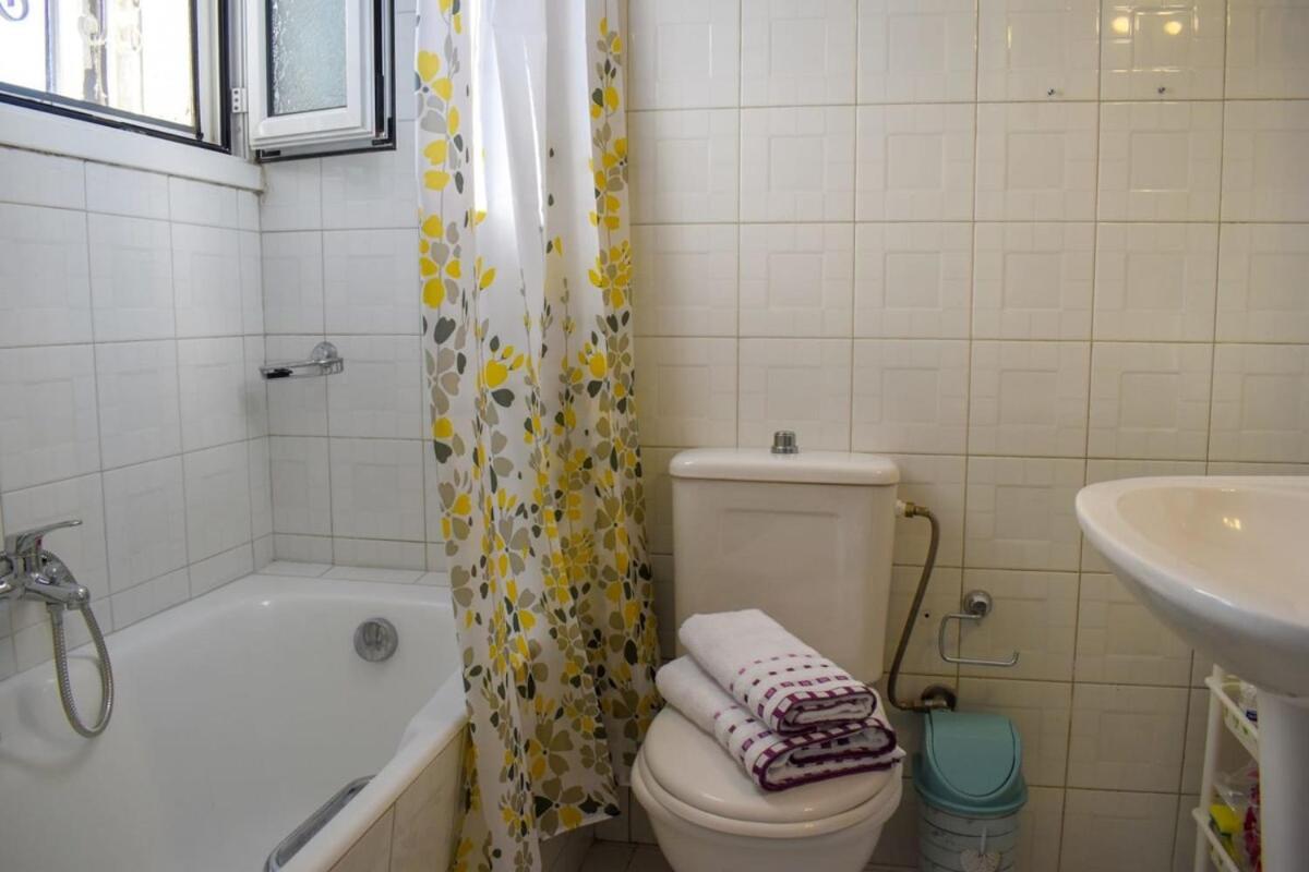 Cozy Flat On The Main Square, 10Min To The Sea Villa Kalamata Exteriör bild