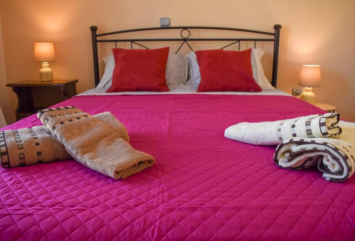 Cozy Flat On The Main Square, 10Min To The Sea Villa Kalamata Exteriör bild