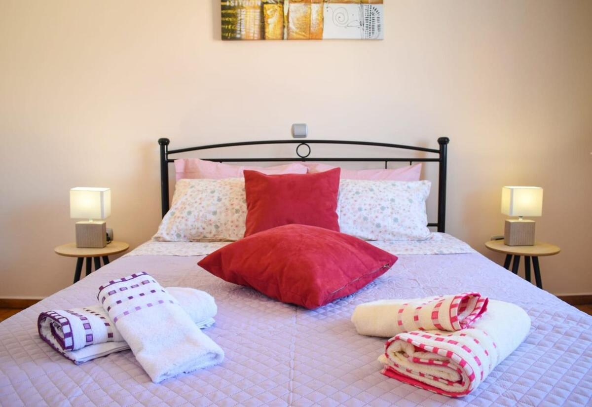Cozy Flat On The Main Square, 10Min To The Sea Villa Kalamata Exteriör bild
