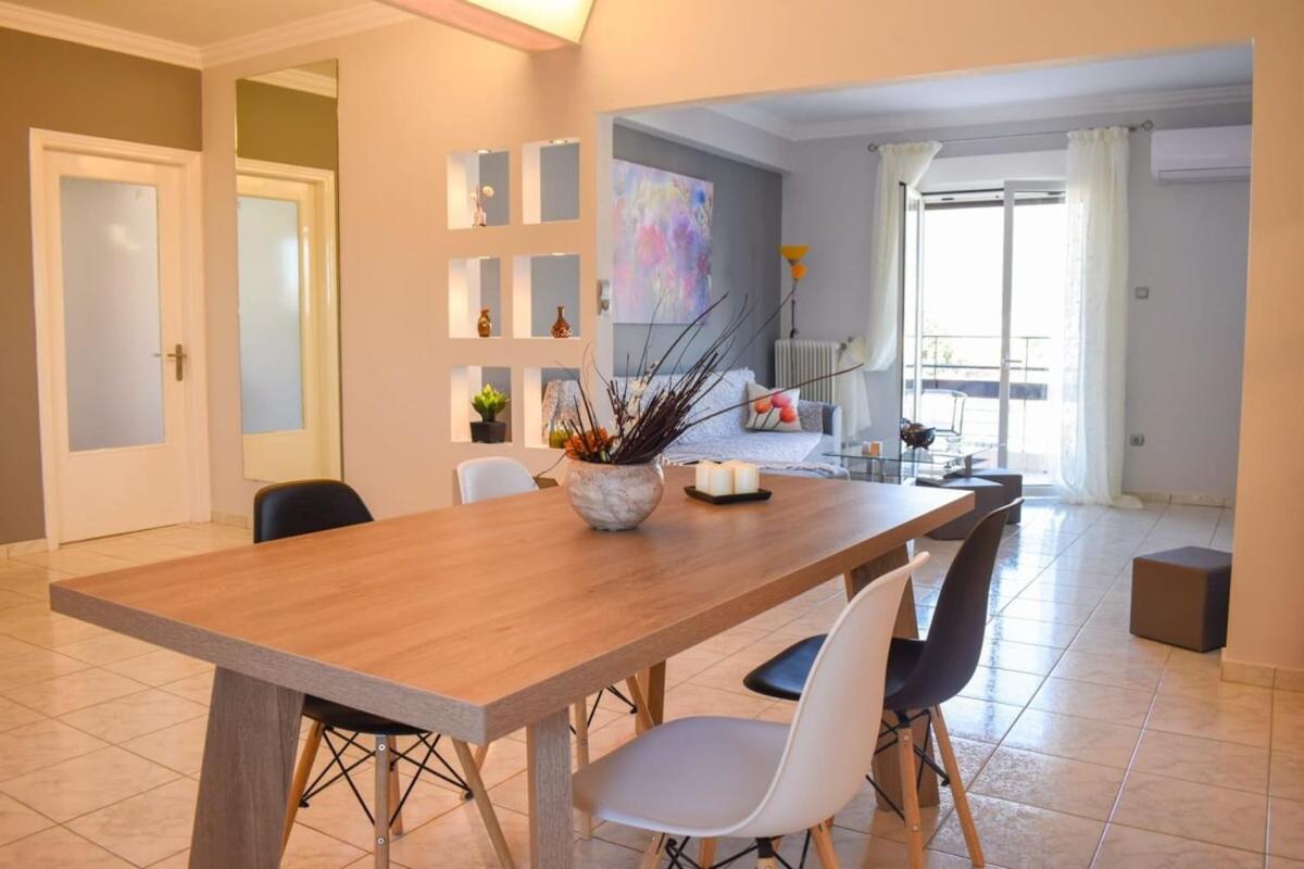 Cozy Flat On The Main Square, 10Min To The Sea Villa Kalamata Exteriör bild