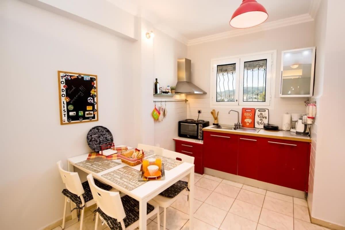 Cozy Flat On The Main Square, 10Min To The Sea Villa Kalamata Exteriör bild
